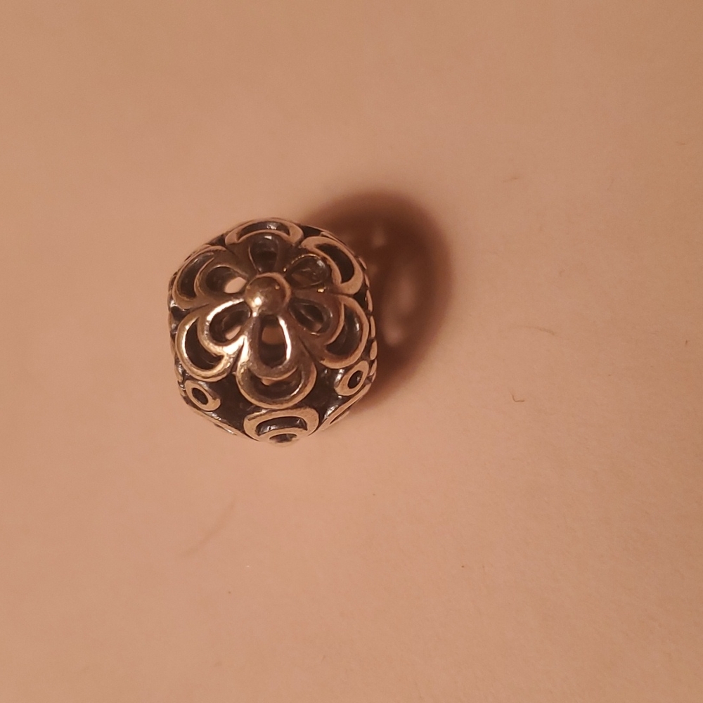 Pandora Flower Ball Charm